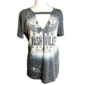 Nashville Womens Short Sleeve V-Neck Music City Guitar Festival Top Large NWOT